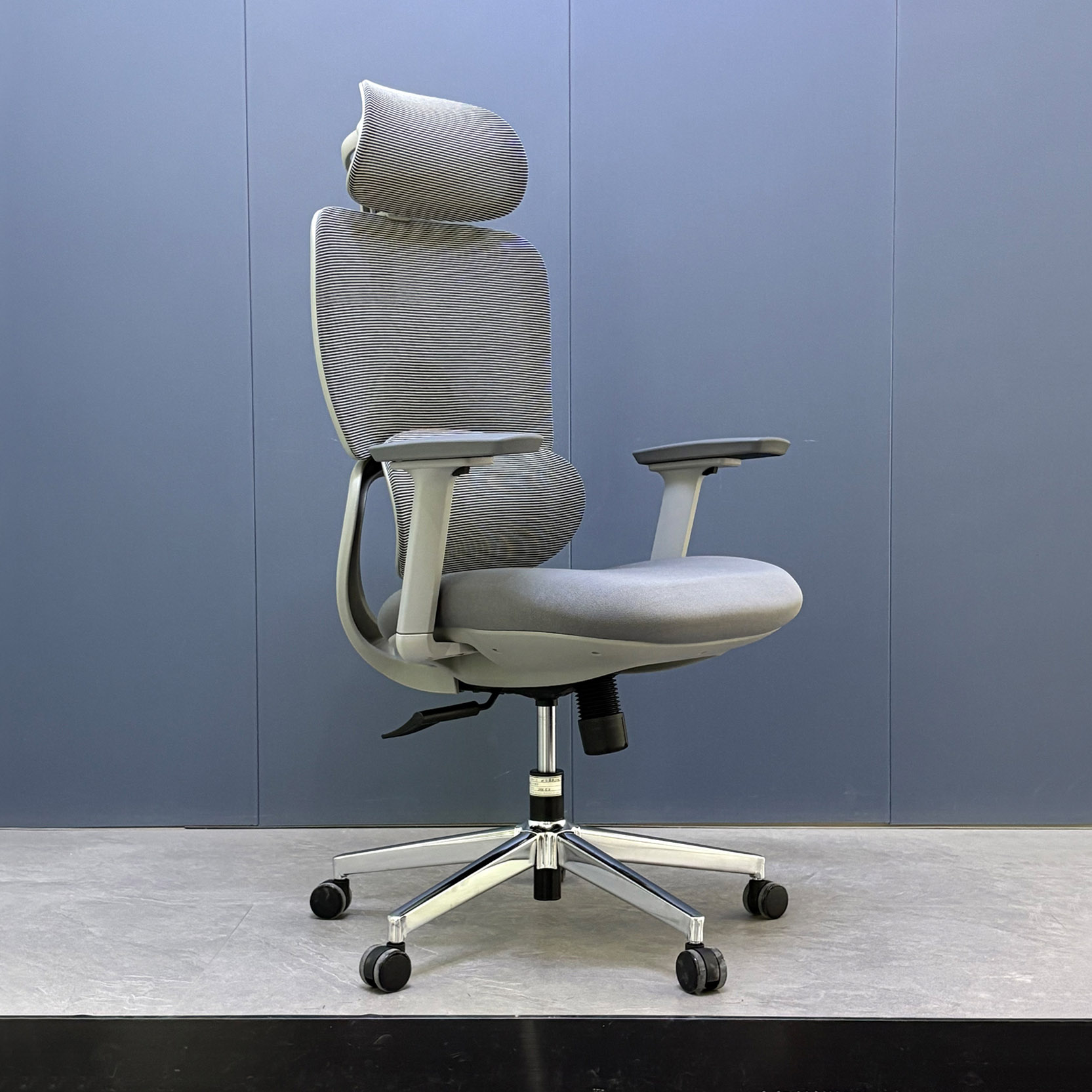 2025 High Quality Competitive New Swivel Office Mesh Back Sponge Seat Chair SY-P9